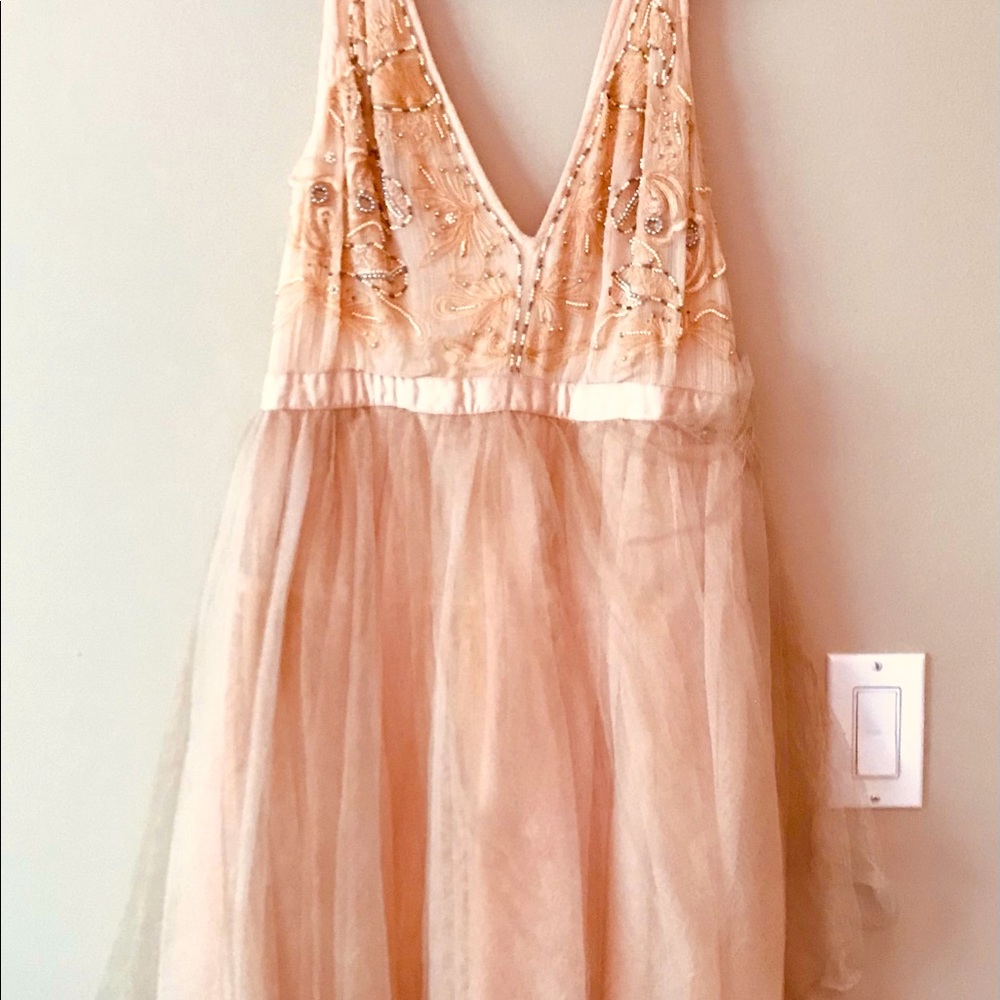 Beautiful free people dress.